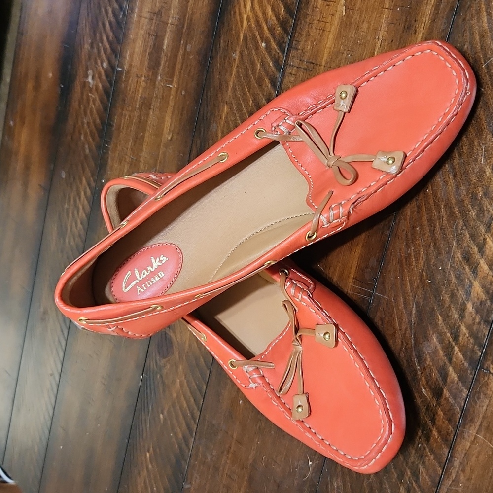 Clark's Artisian Loafers